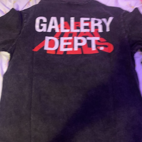 Gallery dept - Picture 2 of 2